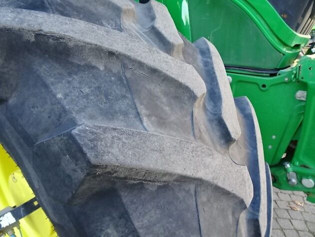 Traktor John Deere 6230R – Bild 18