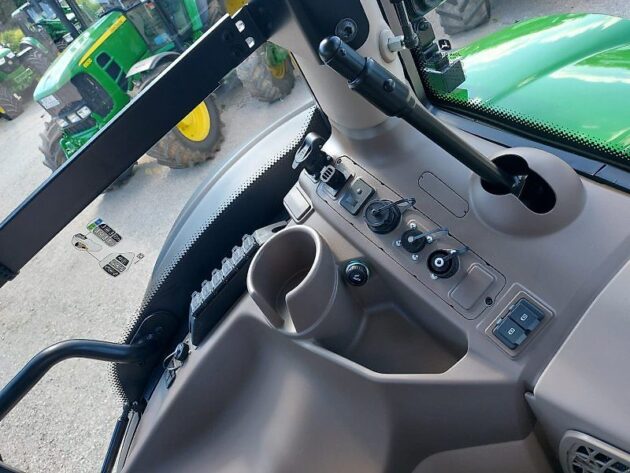 Traktor John Deere 6R215 Neu – Bild 9
