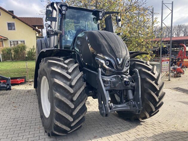 Traktor Valtra Q285 – Bild 7